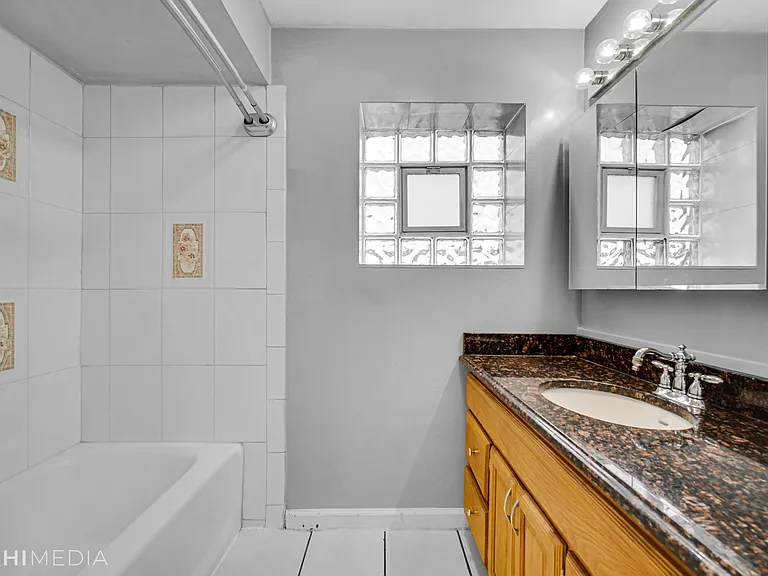 4006 W Nelson St — Photo 18
