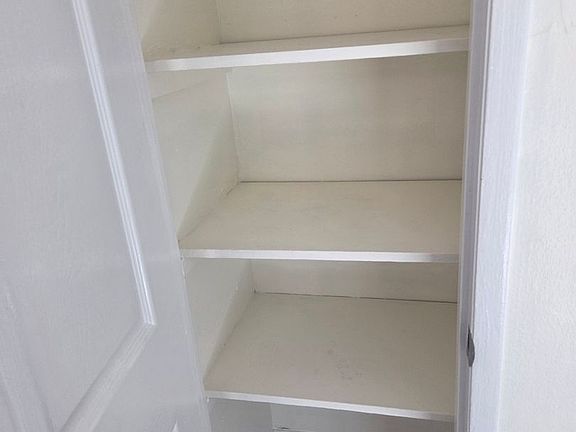 3rd image of 1136 NE 181st Ave #415-15