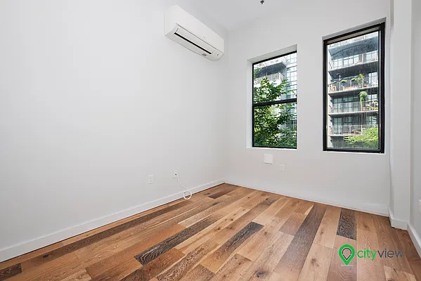 Rented by The KCI Group | media 4