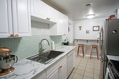 4th image of 1563 K St