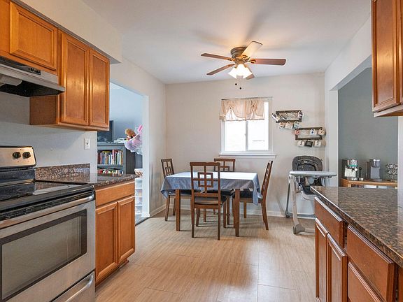 2nd image of 8645 Deering St