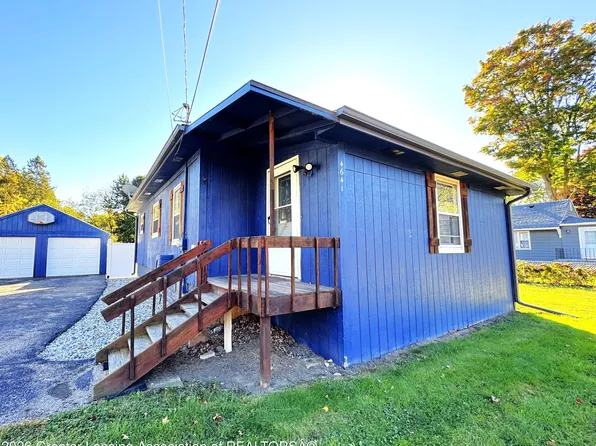 4641 Tolland Ave, Holt, MI 48842