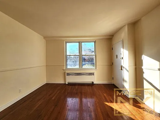 Rented by Made In NY Realty | media 10