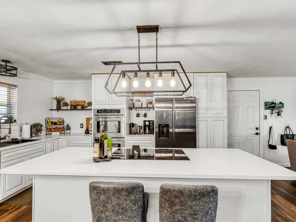 107 Cedar Ln, Tolar, TX 76476