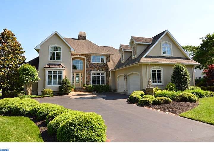 1st image of 90 Kings Creek Cir