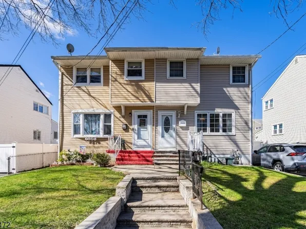 1626 Montgomery St, Rahway City, NJ 07065