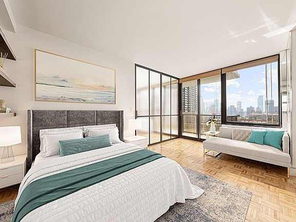 3rd image of 161 W 61st St APT 24H