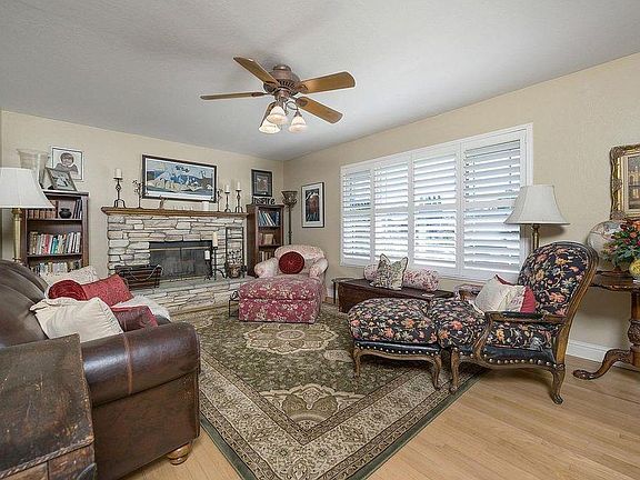 5th image of 1642 Trower Ave