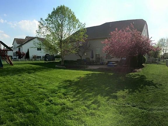 2nd image of 3146 Walkerview Dr