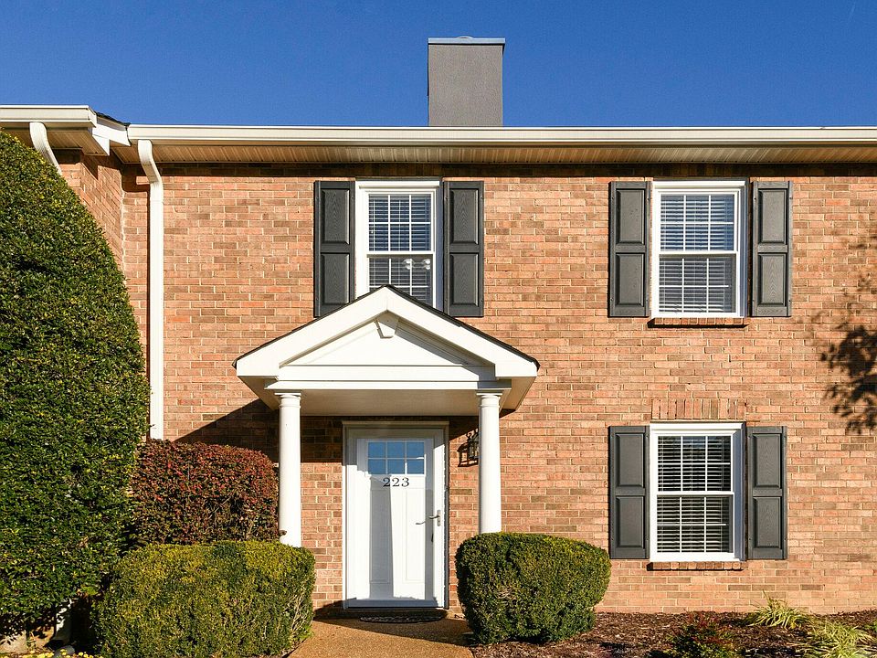 1st image of 223 Cottage Pl
