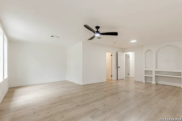 1002 Fulton Ave — Photo 16