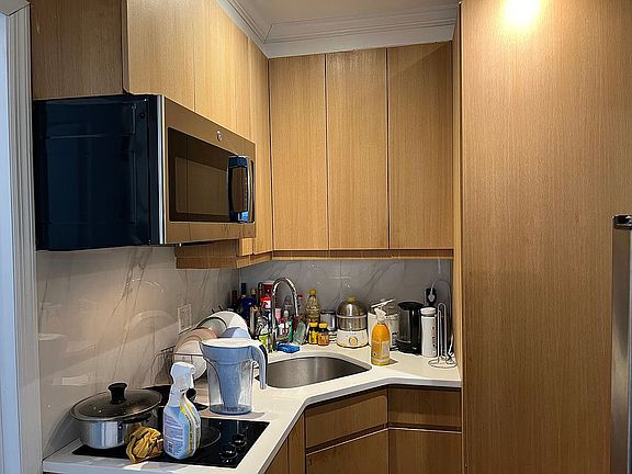 2nd image of 133 W 3rd St APT 3