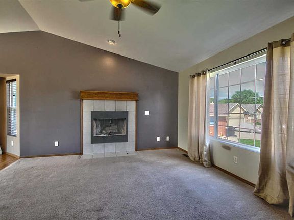 5th image of 4518 S Richmond Cir