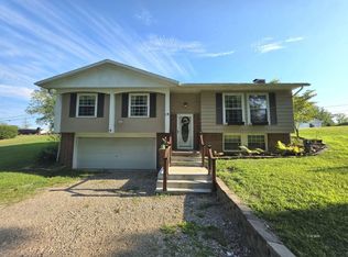 19 Park Lane Dr, Athens, OH 45701