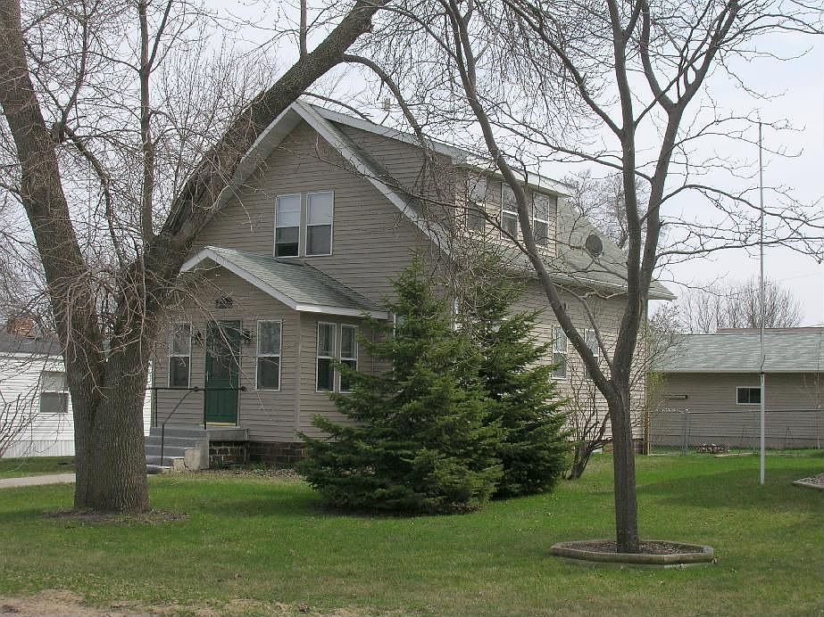 ACROSS FROM SAKATAH TRAIL!