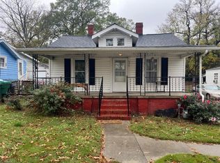 526 Ridgecrest Dr, High Point, NC 27262