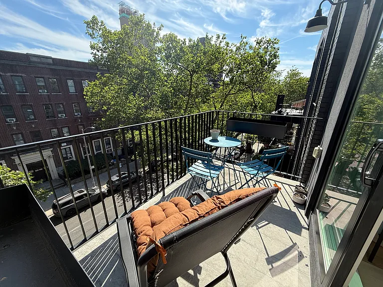 1015A President St #4F — Photo 12
