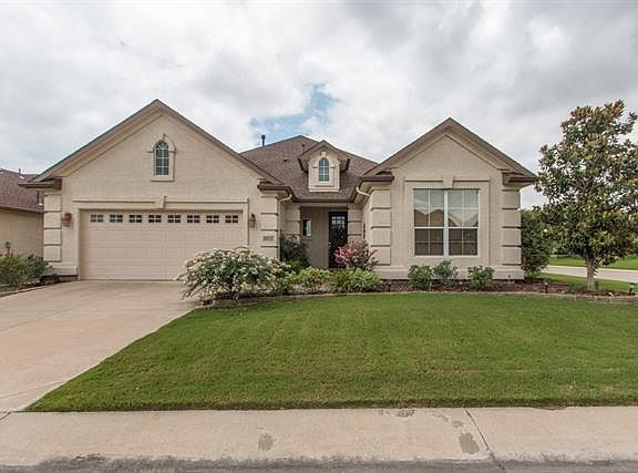 2nd image of 9521 Rivercrest Dr