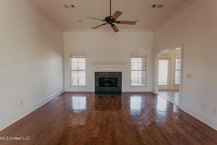 120 Bear Creek Cir — Photo 6