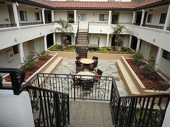 2nd image of 1140 Winchester Ave APT 21