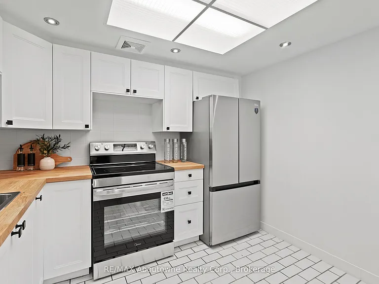 300 Webb Dr #1108 — Photo 4
