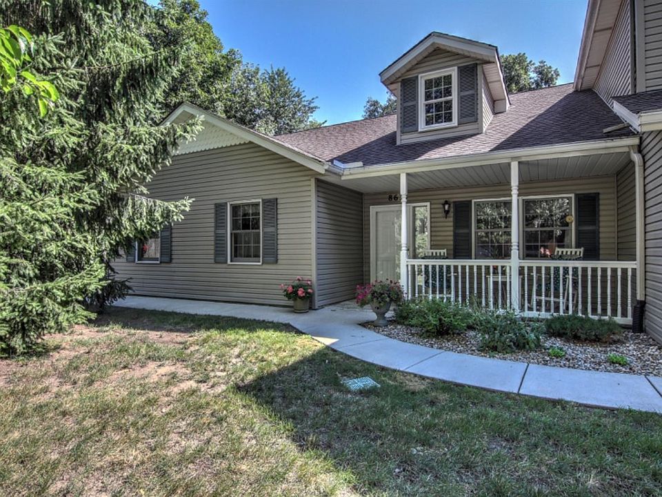 1st image of 8631 Kelly Dr