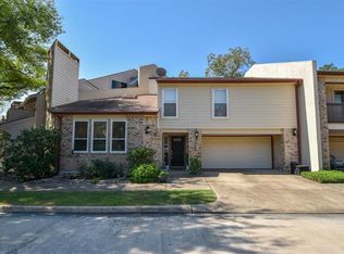 15 Alpine Ct, Bellaire, TX 77401