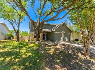 9302 Texas Oaks Dr, Austin, TX 78748