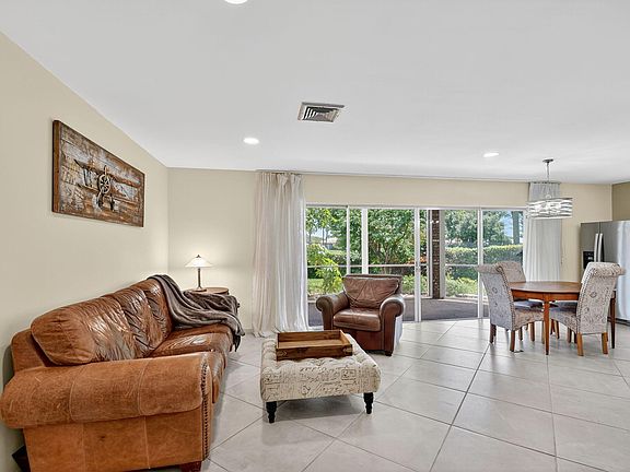 3rd image of 324 Orange Tree Drive #5