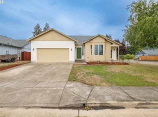 38601 Dogwood St, Scio, OR 97374