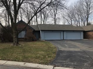 9566 Cadbury Cir, Indianapolis, IN