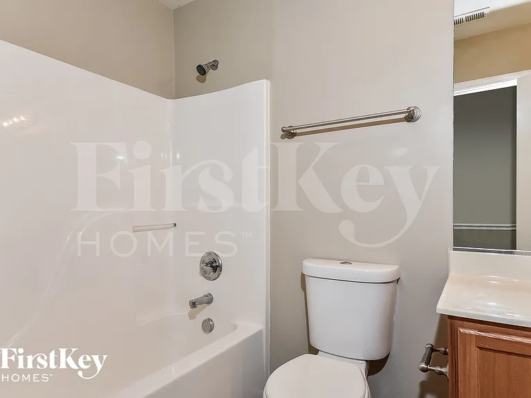 3922 Bluestem Dr — Photo 9