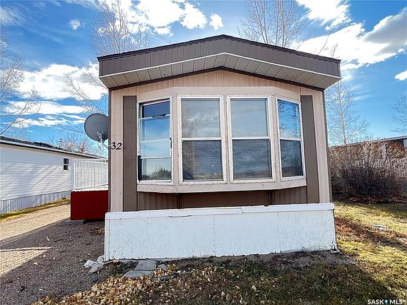 2nd image of 32 Rural Address
