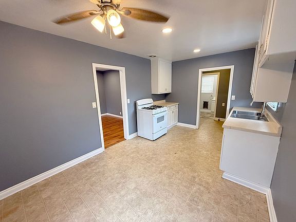 4th image of 6552-6556 S Pickering Ave #6554