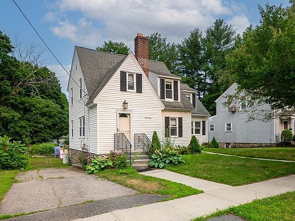 3rd image of 41 Dellwood Rd