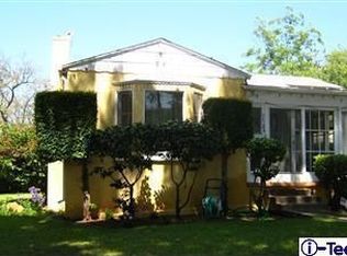 1725 Kenilworth Ave, Pasadena, CA 91103