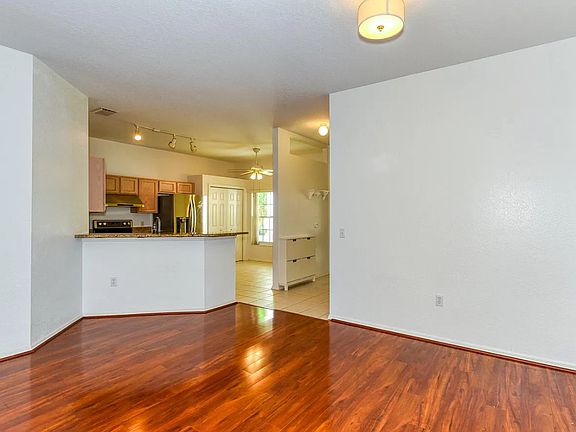 2nd image of 6221 Foxglove Ln