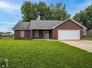 21660 Ranch Rd, Waynesville, MO 65583