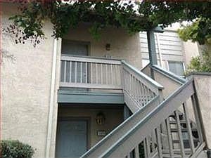 1st image of 1076 Summershore Ct