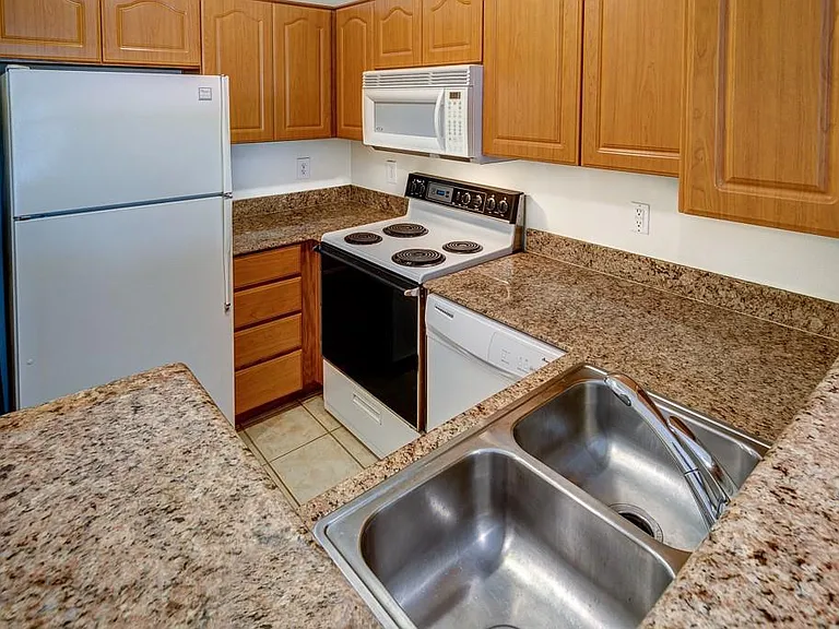 3231 Allen Pkwy #6203 — Photo 8