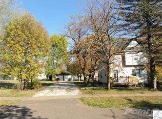 212 102nd Ave W, Duluth, MN 55808