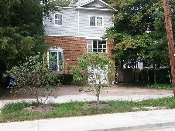 4th image of 4885 Old Dominion Dr