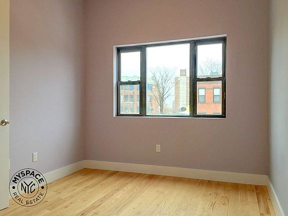 3rd image of 2423 Dean St APT 1
