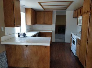 25871 Redbay Ln, Moreno Valley, CA 92553