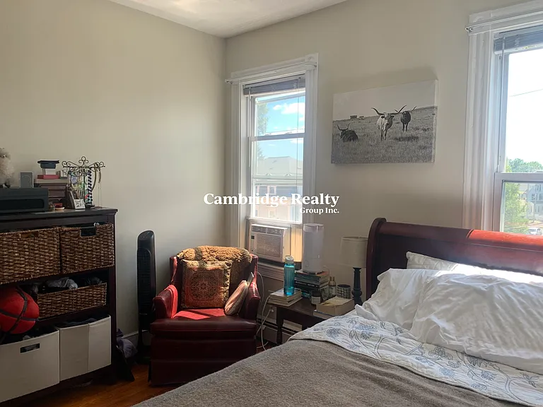 69 Newton St #3L — Photo 12