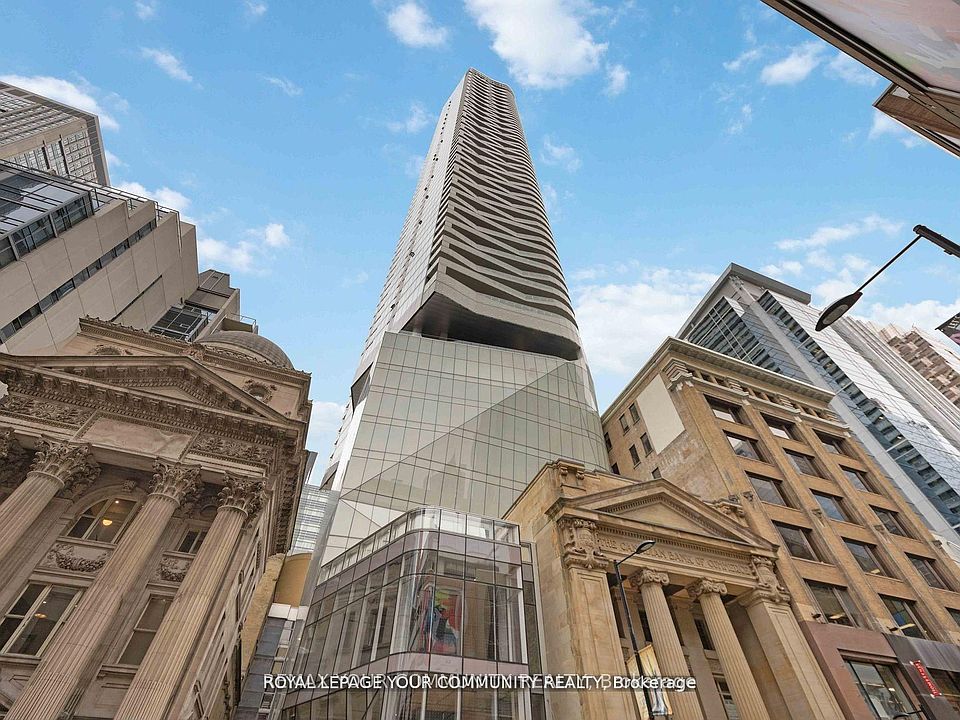 1st image of 197 Yonge St #1607