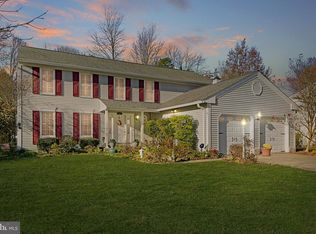 272 Tolstoy Ln, Severna Park, MD