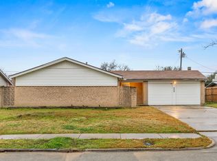 2438 Lasalle Dr, Irving, TX