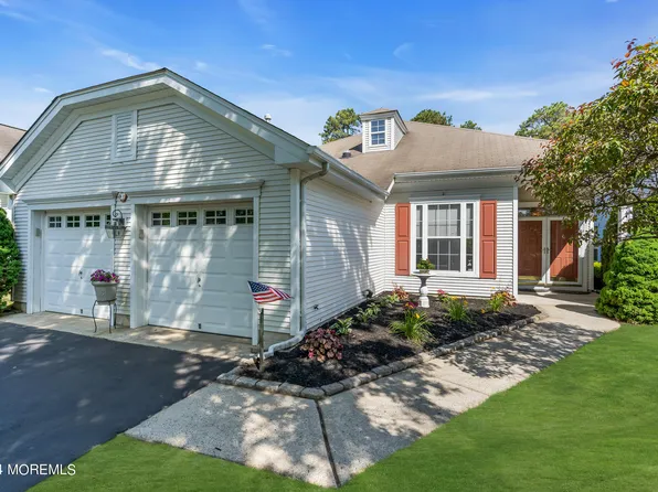 62 Silverside Road, Lakewood, NJ 08701