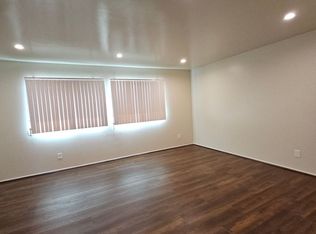 Modern spacious unit by Americana and Galleria, Glendale, CA 91203